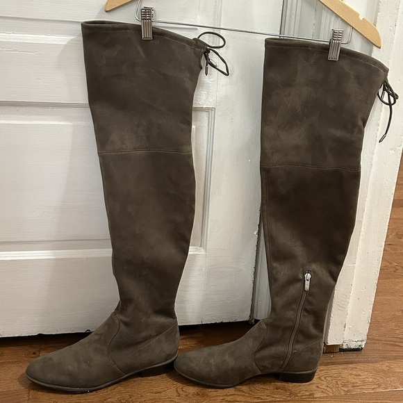 Marc Fisher Tan Knee High Tall women Boots  sz 7.5 - Picture 1 of 1